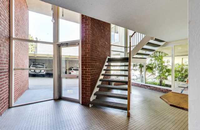 642 ALVARADO Apartments Gallery 3