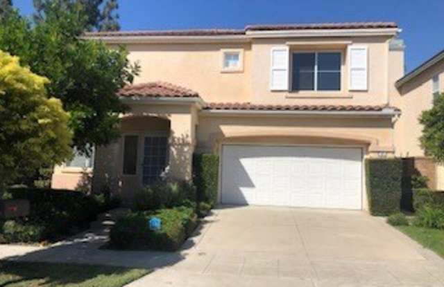 47 Straw Flower - 47 Straw Flower, Irvine, CA 92620