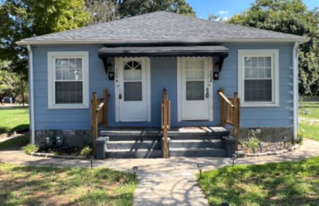 704 3rd St B - 704 3rd Street, Spencer, NC 28159