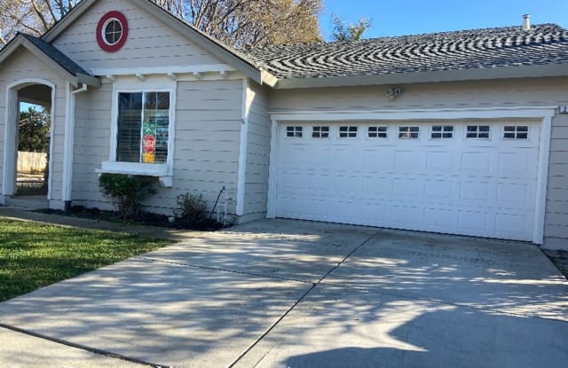 242 Lawrence Ln - 242 Lawrence Lane, Brentwood, CA 94513