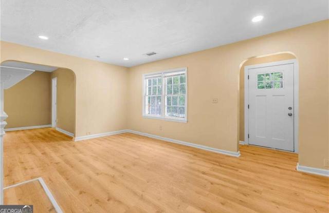 1774 Campbellton Road SW Gallery 4