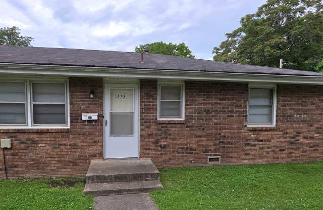 2 Bedroom 2 Bathroom Duplex near Missouri State University! $825! photos photos