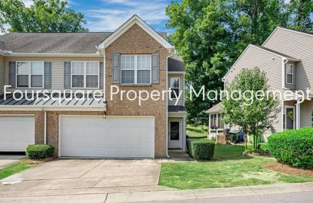 End Unit Townhome | Sunroom| Community Pool | Golf Course Community photos photos