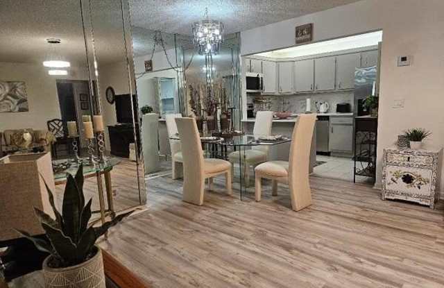 105 Lake Pine Circle Gallery 4