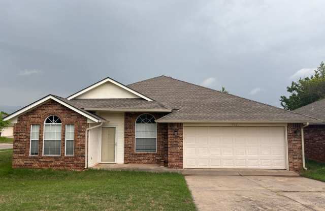 Wonderful 3 Bed 2 Bath Home in Norman photos photos