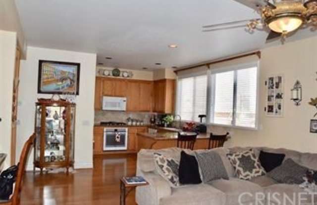 27500 Wellsley Way Gallery 3
