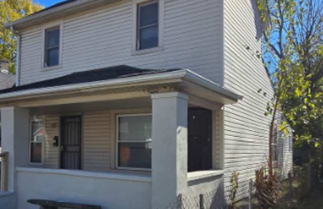 Westside Three Bedroom Duplex Located near MLK Street and West 25th Street!!! photos photos Westside Three Bedroom Duplex Located near MLK Street and West 25th Street!!! photos photos