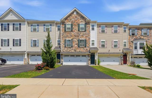 141 GRAYSTONE Drive photos photos