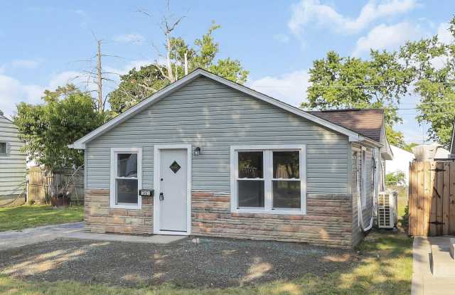 561 Erickson Avenue Gallery 3