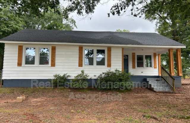 821 E Tinsley St photos photos