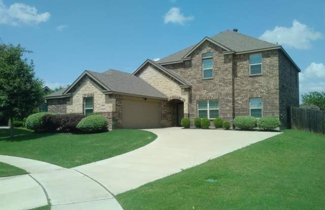 2828 Oak Glen Court - 2828 Oak Glen Drive, Grand Prairie, TX 75052