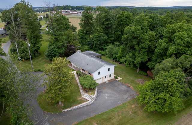 51 PINE GROVE LANE - 51 Pine Grove Lane, Berks County, PA 19520