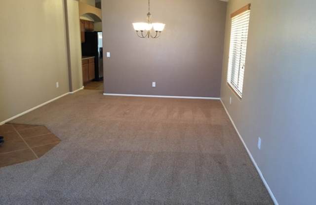 4630 East Torrey Pines Lane Gallery 3