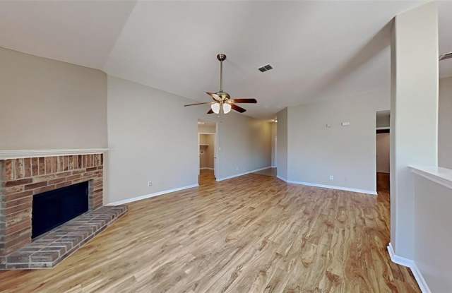 911 Cedar Creek Drive Gallery 4