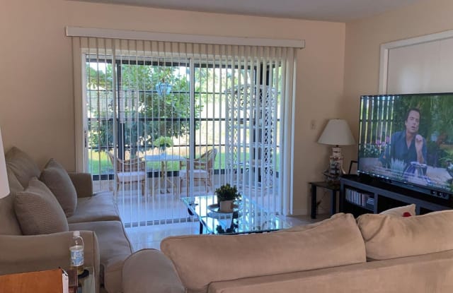 13664 Coconut Palm Ct - 13664 Coconut Palm Court, Palm Beach County, FL 33484