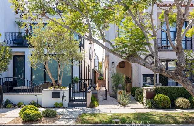 412 Acacia Avenue Gallery 1