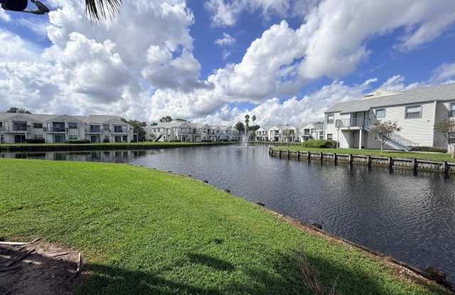 2516 WOODGATE Boulevard Gallery 4