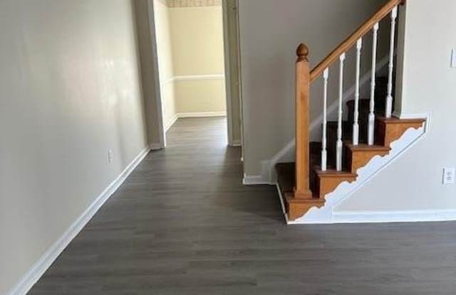 3929 Sterling Pointe Drive Gallery 4