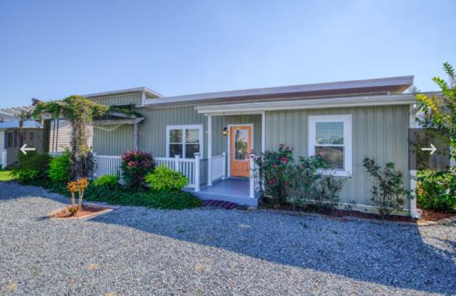 408 North Topsail Drive - 408 North Topsail Drive, Surf City, NC 28445