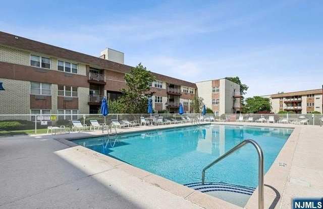 1111 River Road C6 photos photos