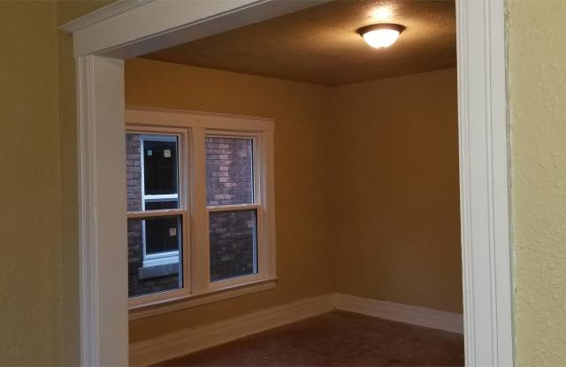 3501 Garland Street- Upper Gallery 3
