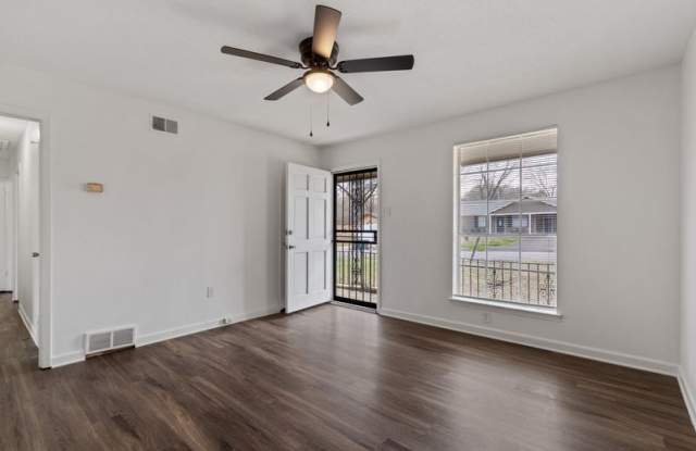 3302 Cedar Springs Dr Gallery 4