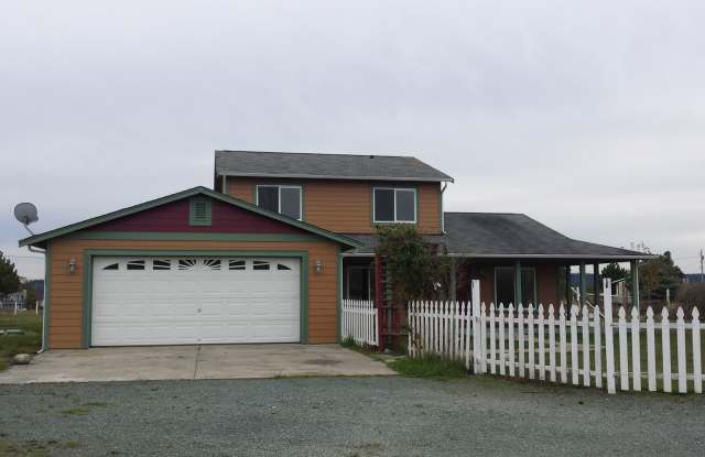 ***PENDING APPLICATION***Lovely Home with Breathtaking views photos photos