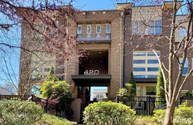 420 Queens Road unit: 1 photos photos