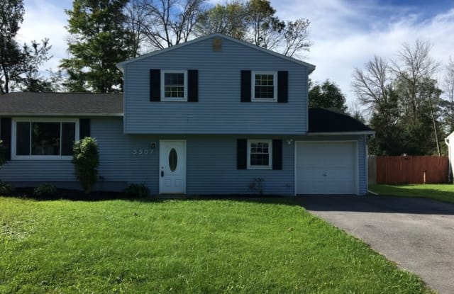 5507 Fortuna Parkway - 5507 Fortuna Parkway, Onondaga County, NY 13041
