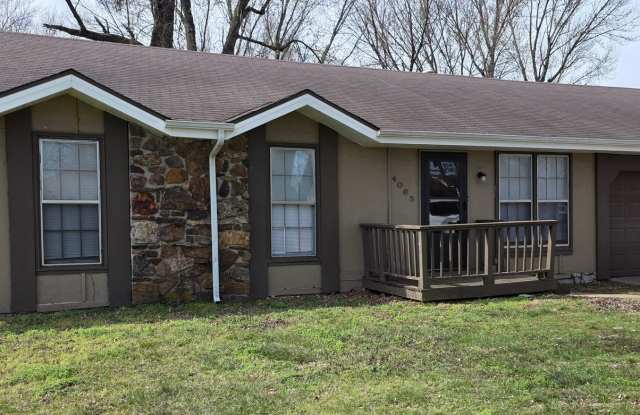 3 Bedroom 2 Bathroom home in Kickapoo Schools! $1295! photos photos