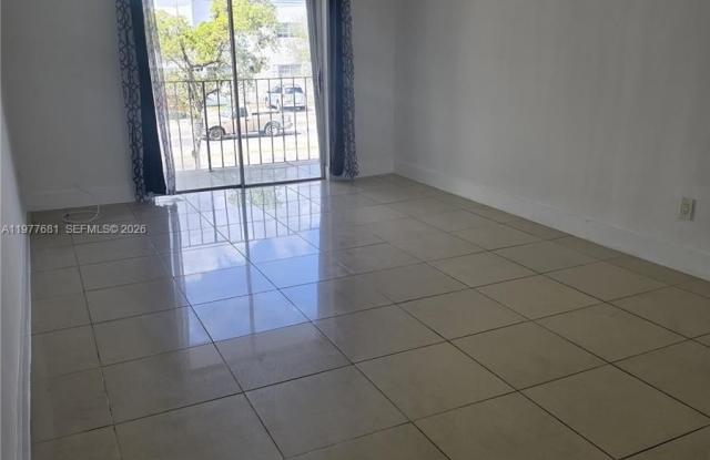 13725 NE 6th Ave photos photos