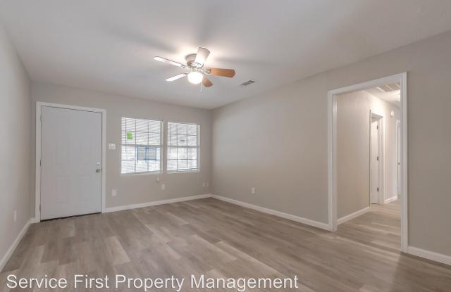 5118 Northridge Dr Gallery 3
