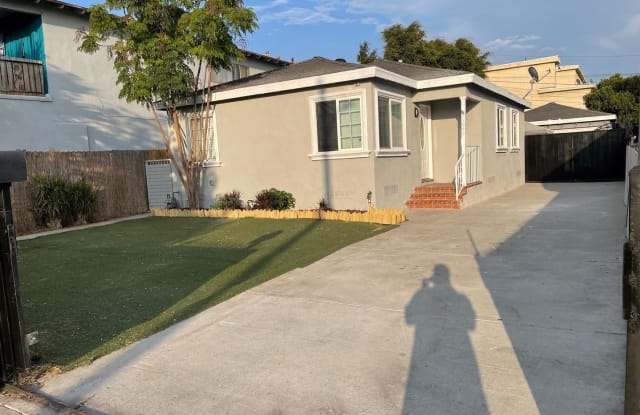11642 Eucalyptus Ave - 11642 Eucalyptus Avenue, Hawthorne, CA 90250