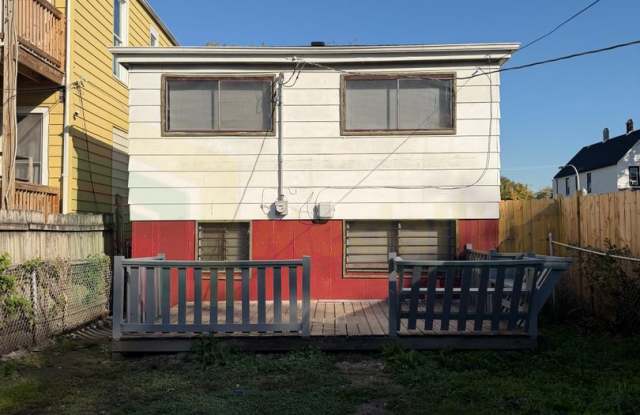 4-Bedroom, 1.5-Bath Multi-Level Home with Finished Lower Level and Rear Deck Gallery 4