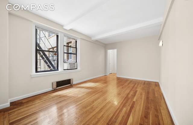 321 East 54th Street - 321 East 54th Street, New York City, NY 10022
