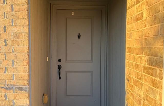 HOME FOR LEASE – 11513 Southwest 8th Circle, Yukon, OK 73099 Gallery 3