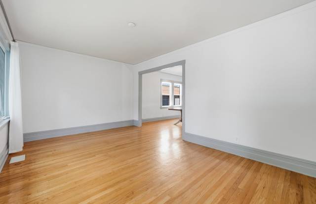 5455 N Lieb Avenue Gallery 3