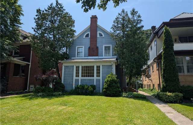 542 Mckinley Parkway - 542 McKinley Parkway, Buffalo, NY 14220