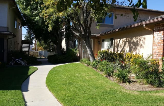 2073 Calle La Sombra - 2073 Calle La Sombra, Simi Valley, CA 93063