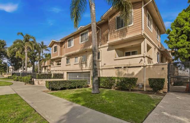 621 D St photos photos