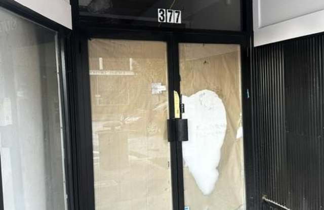 377 MAIN Street Gallery 1