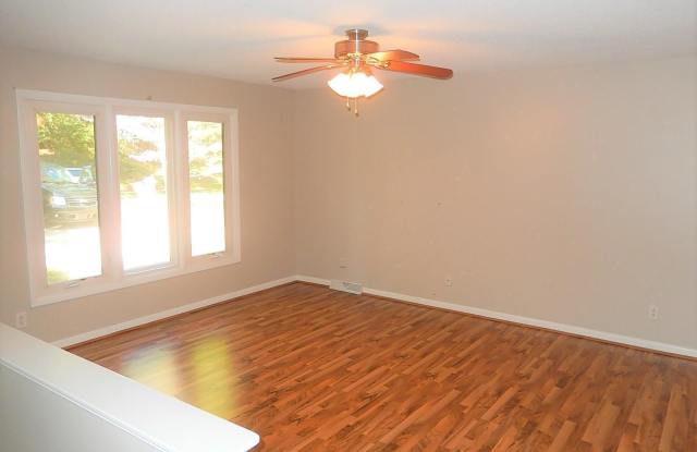 6704 Winding Trail Gallery 3