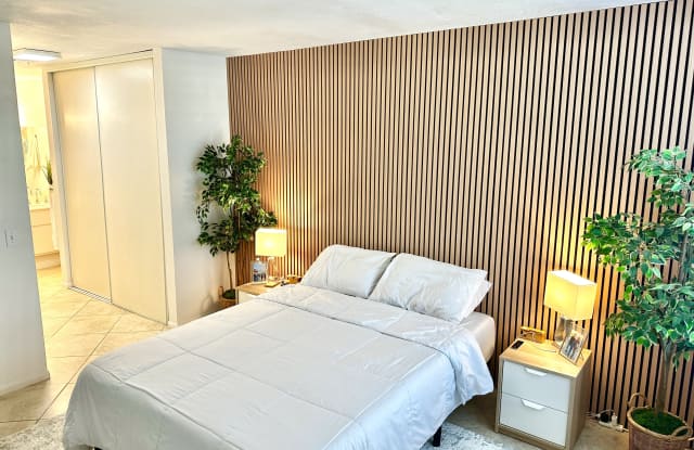 10760 Aderman Avenue photos photos