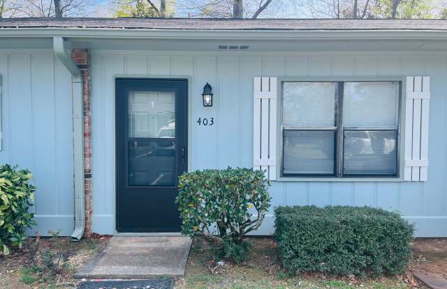 Welcome home! 1 bedroom, 1 bathroom condo in the desirable Breezy Pines community of Pine Mountain. Must see! photos photos