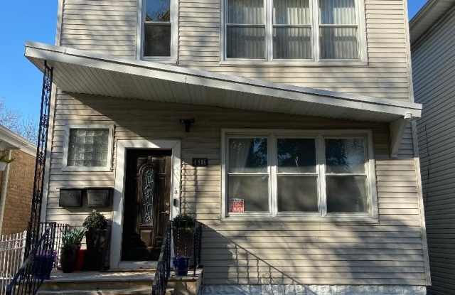 4406 S Maplewood Avenue photos photos