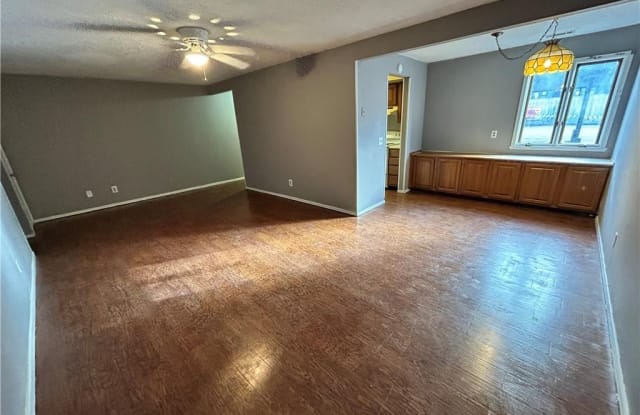 405  S 7th  ST Unit #405 - 405 South 7th Street, Rogers, AR 72756
