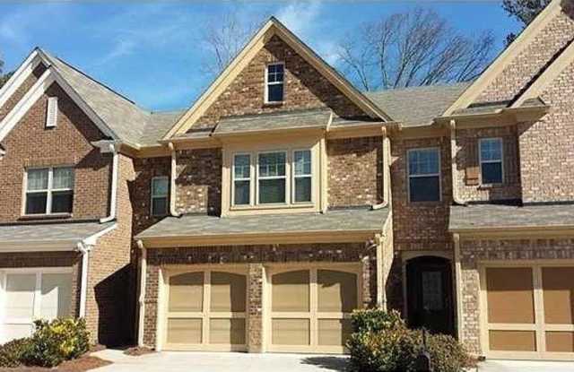 1575 Faircrest Lane Gallery 1