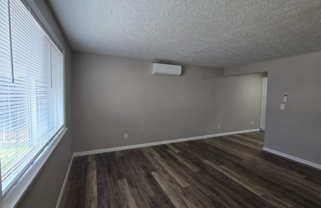 Catalina Apartments Gallery 4