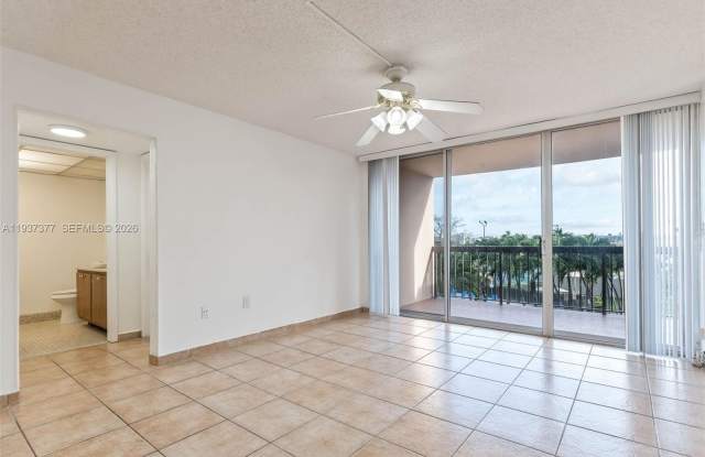 10985 SW 107th St photos photos