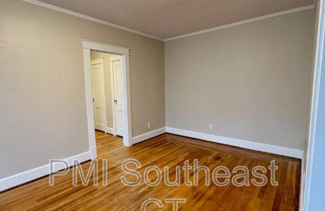 640 Williams Street Gallery 4